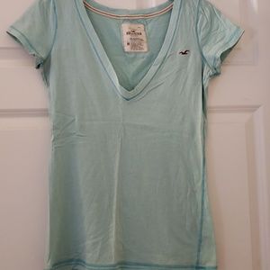 Hollister tshirt